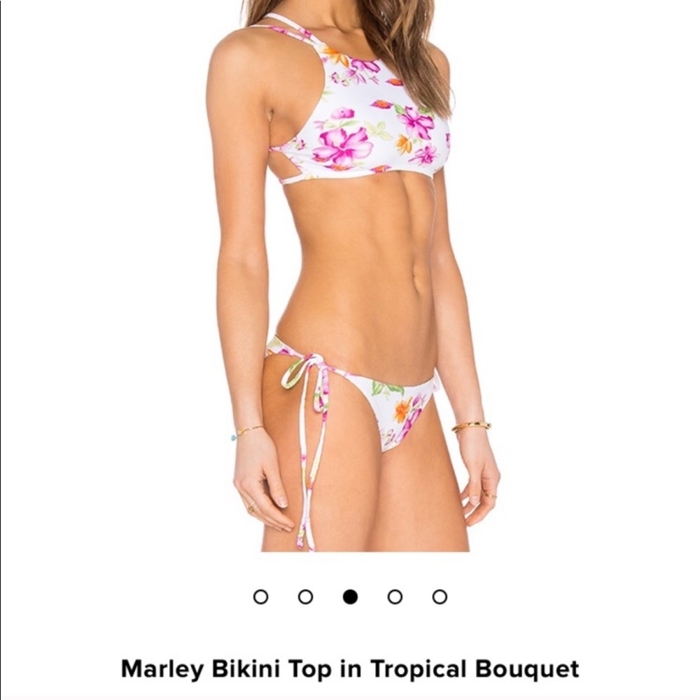 Frankie’s Bikinis Marley Top in Tropical XS - Picture 5 of 6